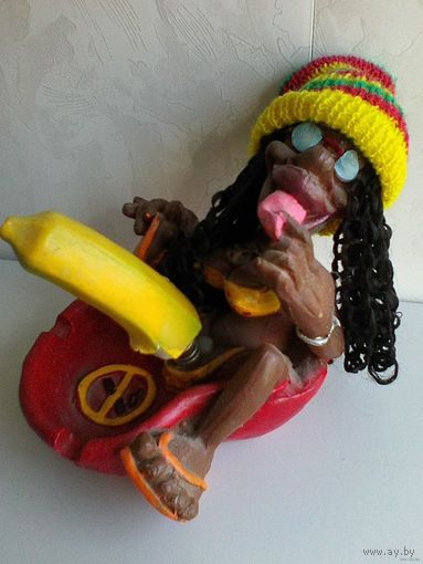 Пепельница/Сувенир - (Банан на Пружине).