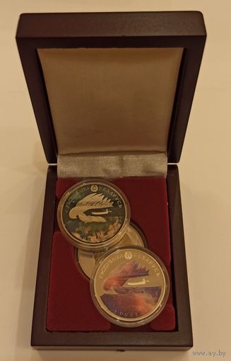 Футляр для 3 монет с ложементом ячейки d=37.00 mm деревянный