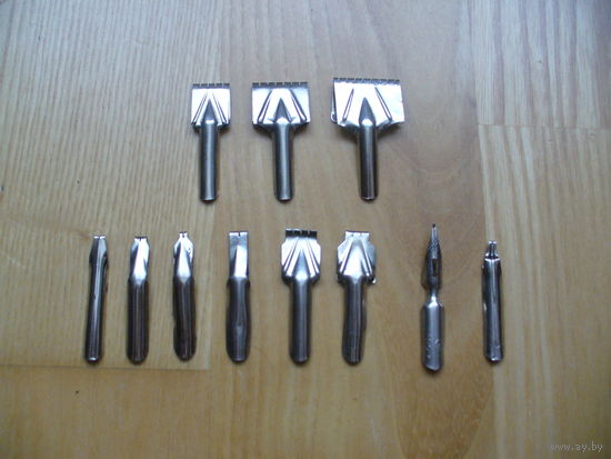 Перья стальные