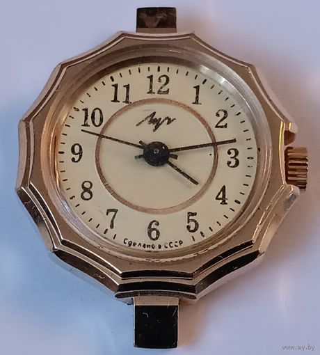 Позолоченные женские часы " Луч". СССР. Супер состояние!!! Все лоты с 1 рубля!