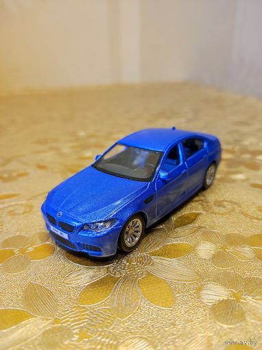 BMW m5. 1:43
