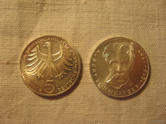 5 марок 1975г. Альберт Швейзер. Серебро.