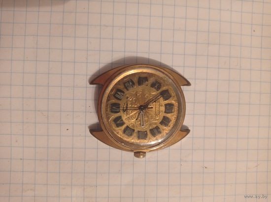 Часы Восток позолоченные с рубля без мпц!