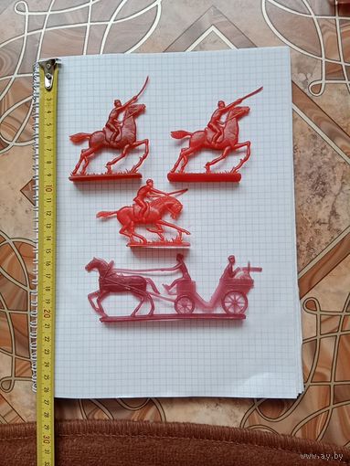 Игрушки пластмасс красноармейцы СССР