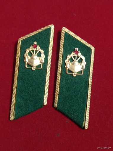 Петлицы инжинерных подразделений ПВ КГБ СССР