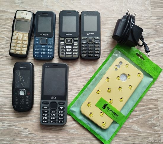 Старые телефоны