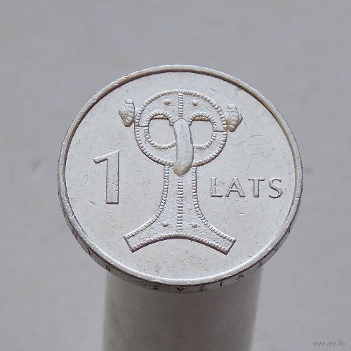 Латвия 1 лат 2007 Стилизированая сова