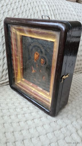 Икона Смоленская Богородица 1878 год серебро 84 в киоте .