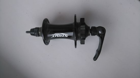 Specialized Роварная калодка пярэдняя / bicycle hub / велосипедная ступица передняя