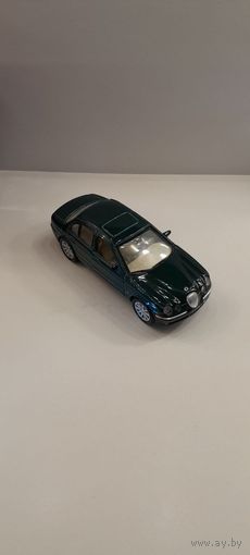 Машинка (модель) Welly JAGUAR S-TYPE примерно 1:43