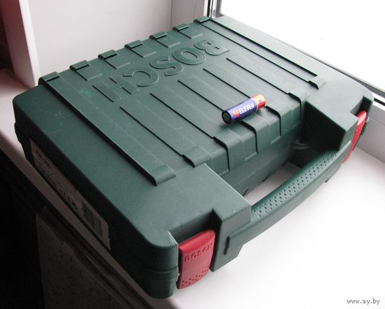 Кейс оригинал  BOSCH ( БОШ ) для шуруповёрта .