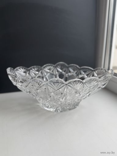 Шикарная хрустальная ладья ,ваза