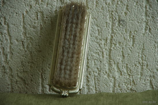 Щетка для одежды  15 см