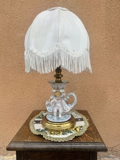 Винтажная настольная лампа, фарфор, латунь, Европа, много лотов с рубля