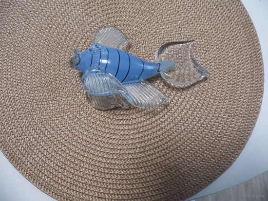 Стеклянная рыбка из СССР. Статуэтка.