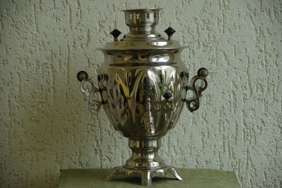 Самовар электрический 3 л. ( рабочий , комплектный )