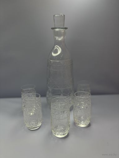 Штоф с рюмками