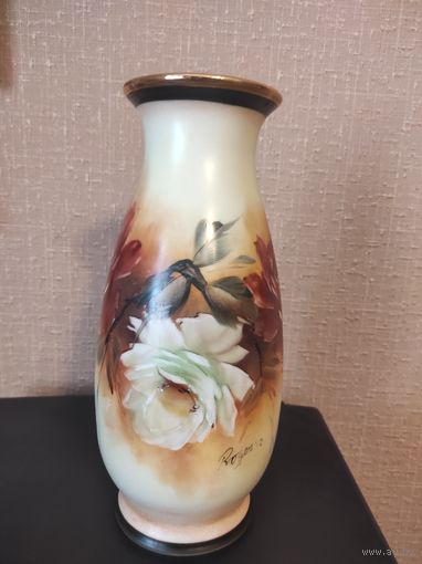 Ваза фарфоровая коллекционная