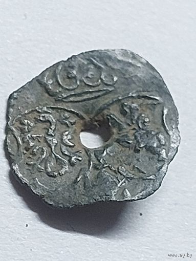 Старинная серебряная монета