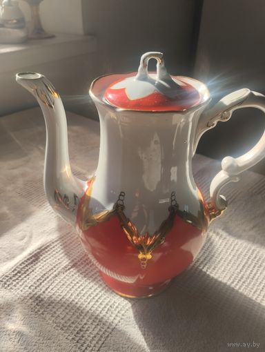 Кофейный сервиз "Красный бутон". Барановка. СССР.