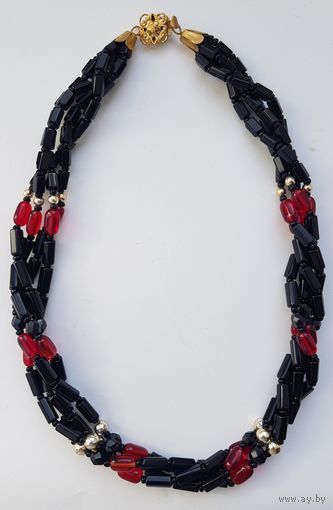 Бусы Jablonex. 50-е годы, Чехословакия. Длина 50 см.