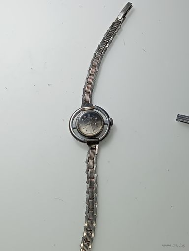 Часы механические ,  ЗАРЯ .  " Орбита " .