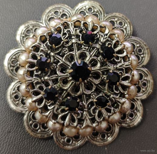 Винтажная эксклюзивная брошь. Филигрань. Латунь. Чехословакия, времен СССР