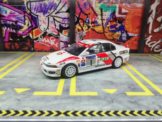 Коллекционная модель 1/64 MK Miniatures Mitsubishi Galant VR-4 8Gen
