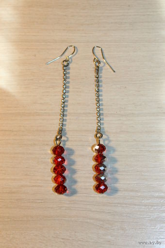 Серьги с подвесками, длина 9.5 см.