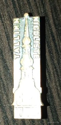 Таллинн. Нигулисте. Тяжёлый металл, застёжка