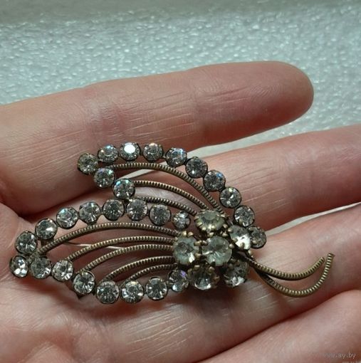 Винтажная брошь