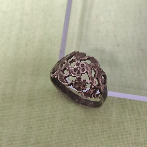 Кольцо. Серебро.