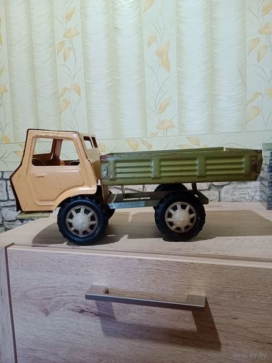 Машина металл СССР длина 37 см. Высота 18 см. Ширина 16 см.