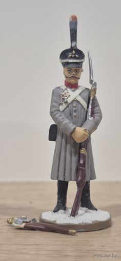 Рядовой лейб-гренадерского полка в зимней форме, 1812 г. Наполеоновские Войны