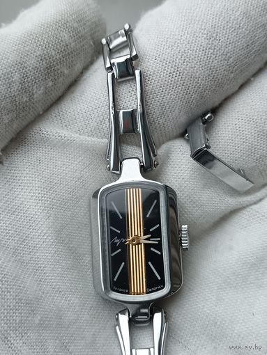 НАРУЧНЫЕ МЕХАНИЧЕСКИЕ ЧАСЫ ЛУЧ