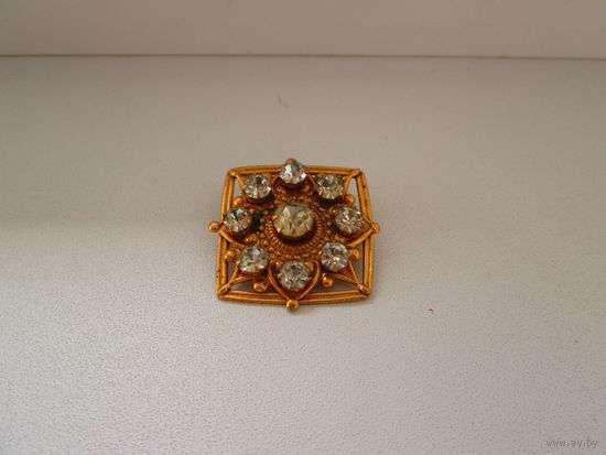 Брошь времен ссср 50-60-х ретро