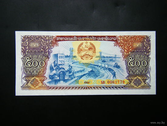 Лаос 500 кип 1988г. UNC.