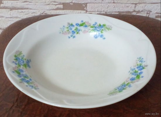 Тарелка СССР. Добрушский фарфоровый завод (Добруш). 1978-1991 гг.