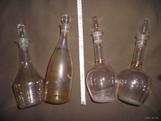 Графины 4 шт.,времён СССР.С рубля.