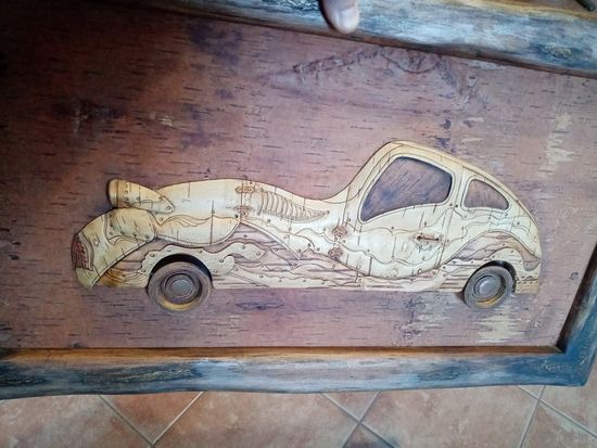 Авторское панно из дерева "Автомобиль", теснение на бересте. 66х38см. 2014г.