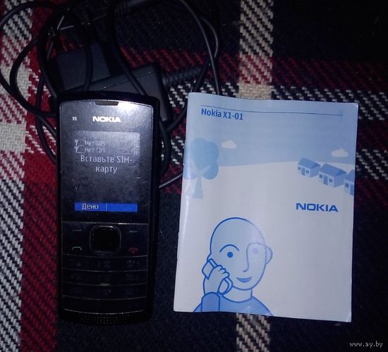 Телефон Nokia X1-01. +зарядное+инструкция.