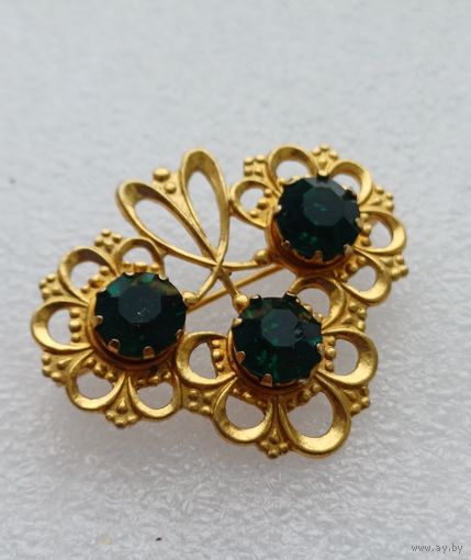 Все лоты с 1р.Интересная позолоченная брошь