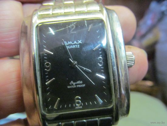Часы OMAX, кварц. механизм Epson.