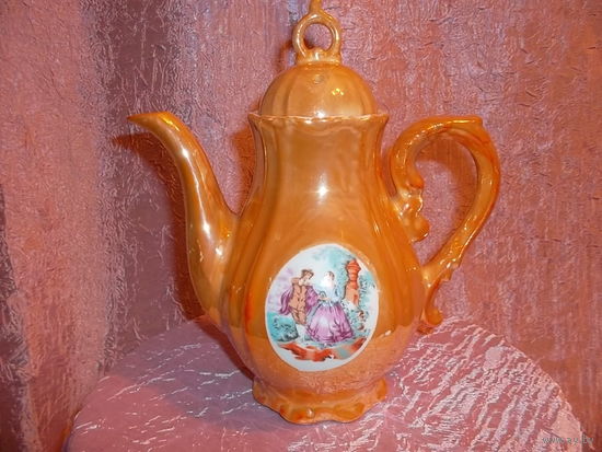 Кофейник фарфор.