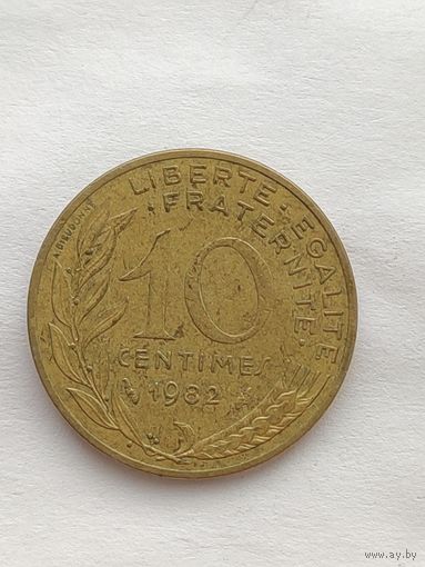 Франция. 10 сантимов 1982 года.