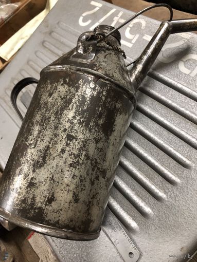 Старинная наливная  воронка