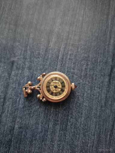 Часы чайка кулон au. Рабочие
