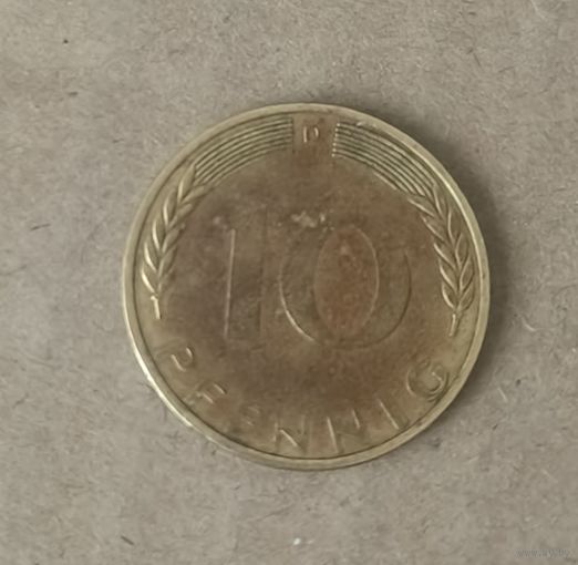 Монета 10 пфеннигов 1970 D Германия.