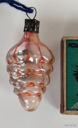 Ёлочная игрушка. 013.