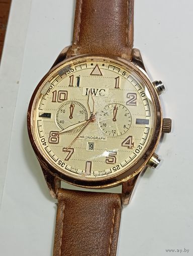 Кварцевые часы  I W C .